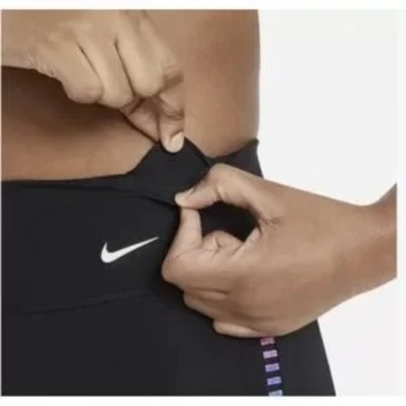 Nike Rainbow Ladder Bike Short Size S - Picture 3 of 7